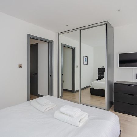 Stylish 1 Bedroom Apartment In Holborn In A Great Location ลอนดอน ภายนอก รูปภาพ
