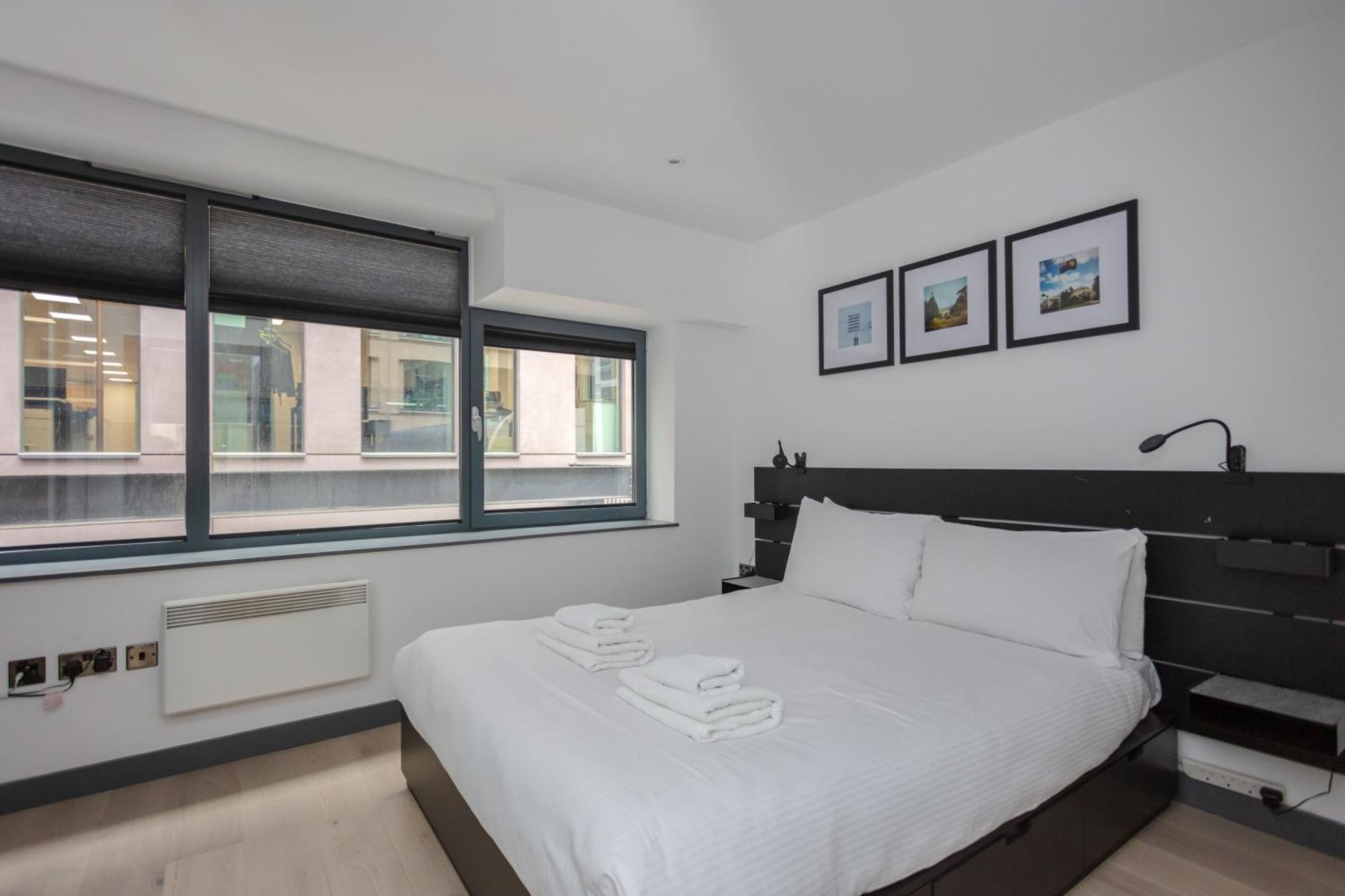 Stylish 1 Bedroom Apartment In Holborn In A Great Location ลอนดอน ภายนอก รูปภาพ